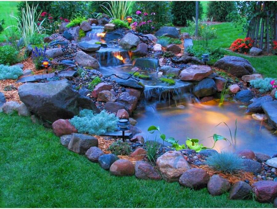 Aquacalix Peyzaj Biyolojik gölet havuz kurulumları, tasarımsal behçe düzenlemeleri, Yapay Şelale tasarım ve kurulumları, Süs havuzu yapımı ve kurulumu konus