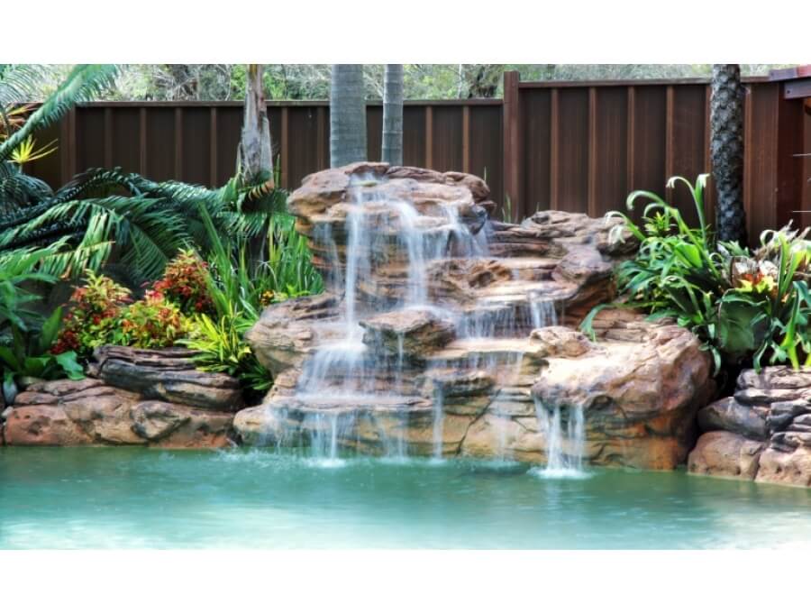 Aquacalix Peyzaj Biyolojik gölet havuz kurulumları, tasarımsal behçe düzenlemeleri, Yapay Şelale tasarım ve kurulumları, Süs havuzu yapımı ve kurulumu konus